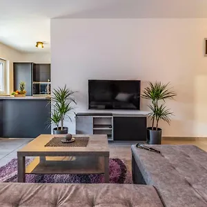 https://apartment-sabina.in-istria.net